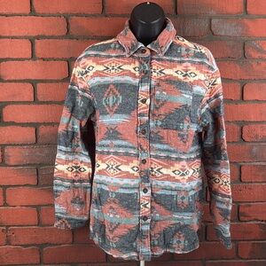 Mountain & Isles Women's XS Aztec Flannel Button-Down Shirt – Southwestern Style
